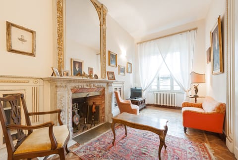 The Artist's Collection Apartment in Florence