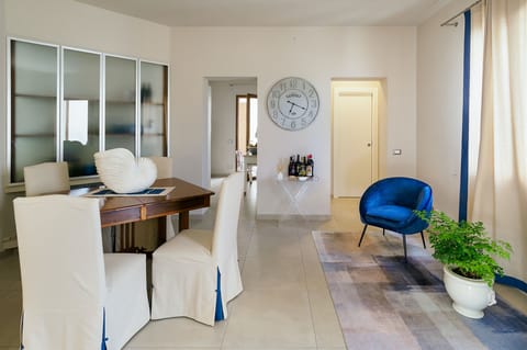 The Royal Blue Sea Apartment in San Vito Lo Capo