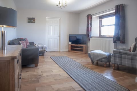 Daisies & Barley Apartment in Amroth