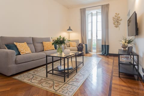 Lake Song Apartment in Como