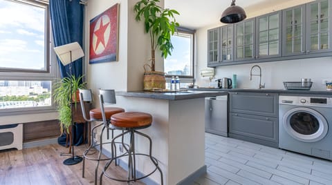 Cityscape Stardom Apartment in Puteaux