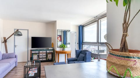 Cityscape Stardom Apartment in Puteaux