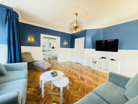 Sweet Sapphire Apartment in Aalborg