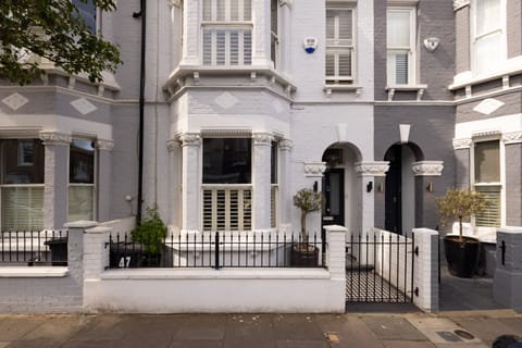 The Swan Lake Townhouse in London