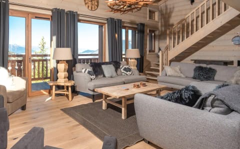 Alpine Panorama Apartment in Saint-Bon-Tarentaise