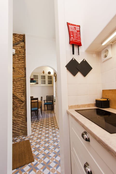 Alfama Aperture Apartment in Lisbon