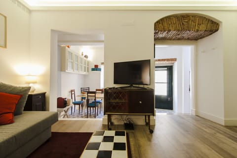 Alfama Aperture Apartment in Lisbon