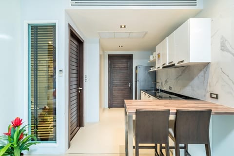 Paradise Pad Apartment in Patong