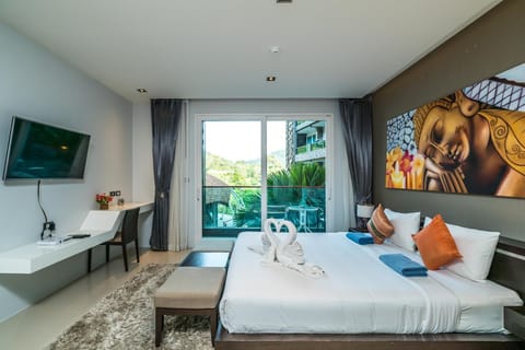 Paradise Pad Apartment in Patong