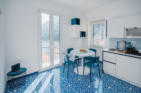 Bay Mountain Apartment in Amalfi