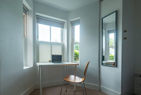 Stroke of Inspiration Apartment in Henley-on-Thames