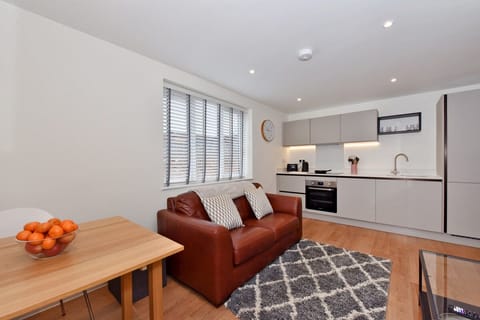 River Rest Apartment in Wycombe District