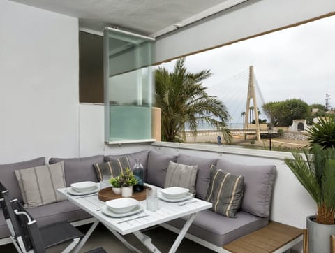 Riverside Delight Apartment in Fuengirola