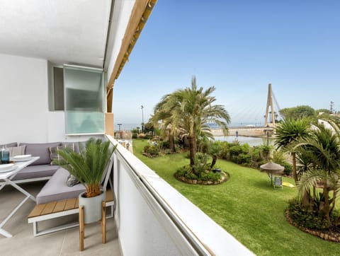 Riverside Delight Apartment in Fuengirola