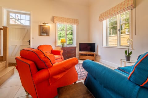 Country Coach House Apartment in Babergh District