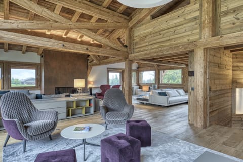 Champagne Slopes Apartment in Megève