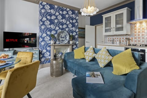 Cerulean Shore Apartment in Paignton