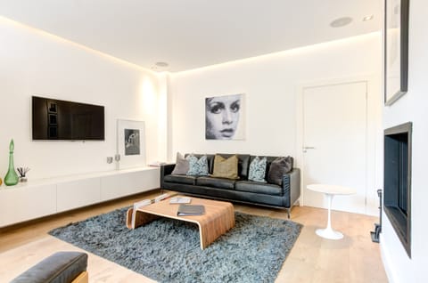 Fashion & Fire Apartment in Saint Andrews