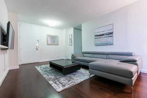 East River Breeze Apartment in Midtown