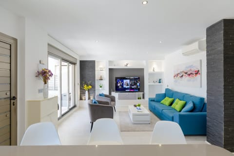 Dune on the Moon Apartment in Torrevieja