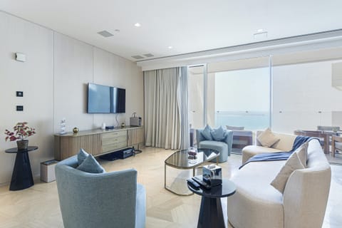 Jumeirah Jewel Apartment in Dubai