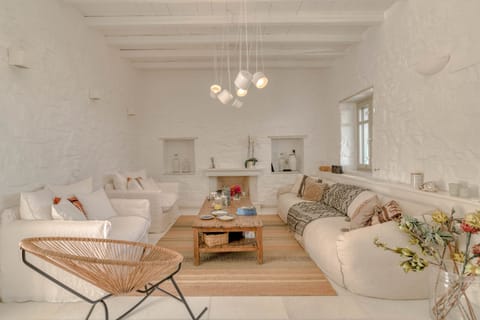 Blissful White Apartment in Paros, Greece