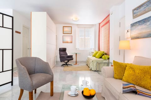 Spanish Lullaby  Apartment in Seville