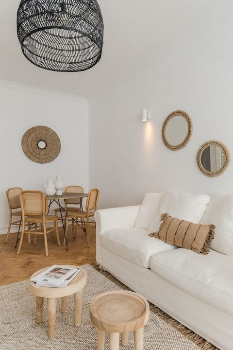 The Mirrorball Apartment in Lisbon