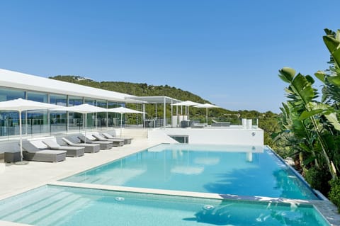 Pearly White Apartment in Ibiza