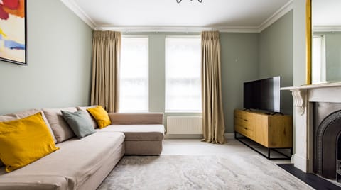 Eggshell & Sage Appartement in City of Westminster