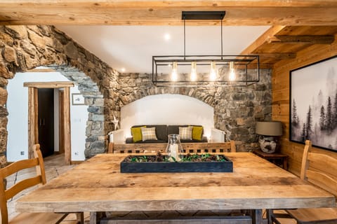 Chocolate Box Chalet Apartment in Saint-Bon-Tarentaise