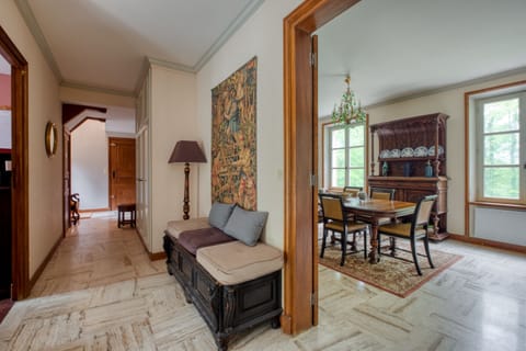 Symphony of Trees Apartment in Île-de-France