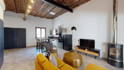 The Golden Breeze  Apartment in Marseille