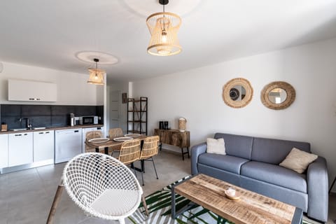 A Thousand Charms Apartment in Calvi