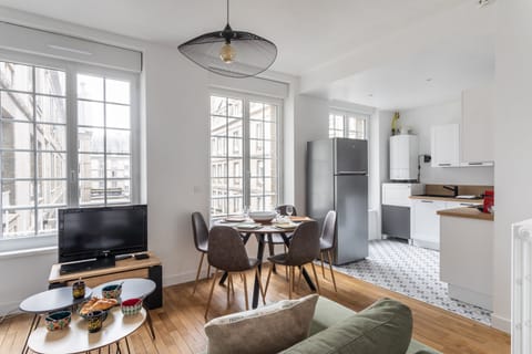 Sea & Stone Apartment in St-Malo