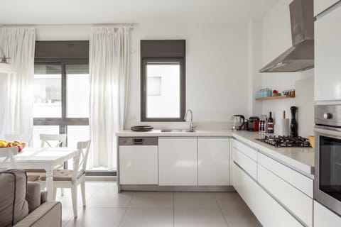 Colour of the Sand Apartment in Tel Aviv-Yafo