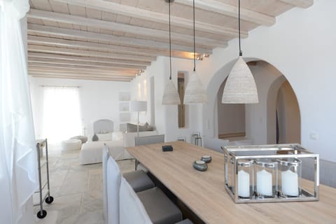 Fragosyka Apartment in Mykonos, Mikonos 846 00, Greece