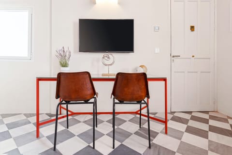 Checkerboard Chic  Apartment in Seville