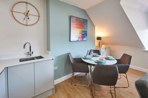 Mazarine Blue Apartment in Harrogate