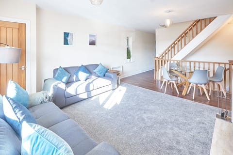 Horizons Become Wider Apartment in Sheffield