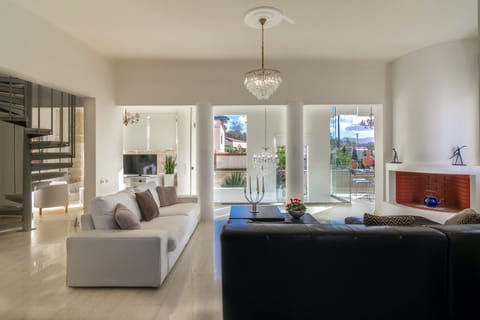 Greek Magic & Myth Apartment in Crete