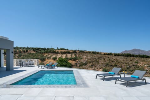 Blue Galaxy Apartment in Crete