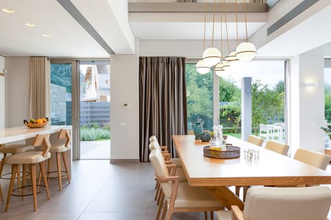 Red Ruby Apartment in Platanias