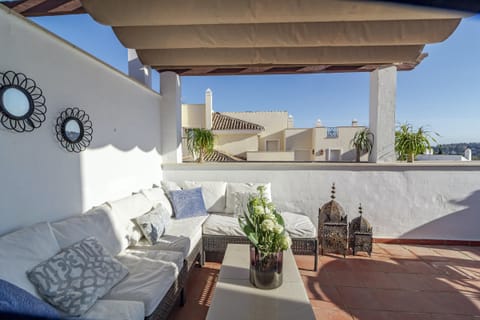 Azure Vista Apartment in Marbella