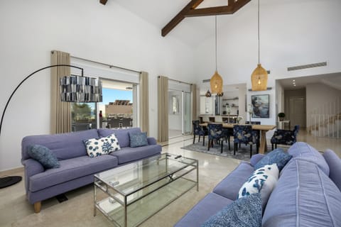 Blue Blossom Apartment in Marbella