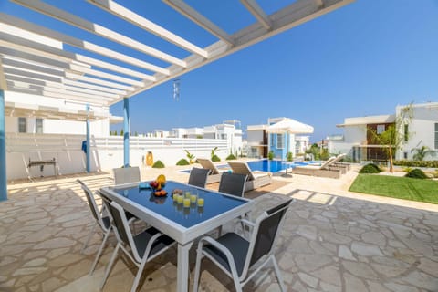 Coastal Cove Apartment in Protaras