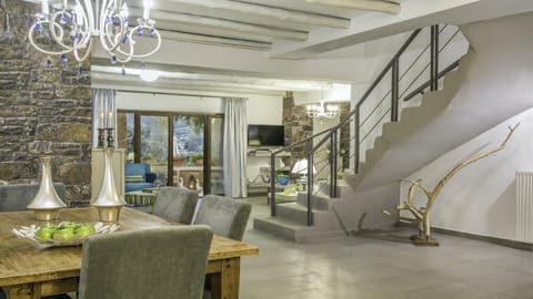 The Grecian Garden Apartment in Crete