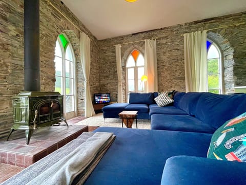 Mountain Chapel Apartment in Wales