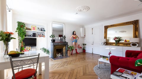 Wonder Woman Apartment in Paris