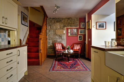 Hills of Bell Heather Apartment in Wales